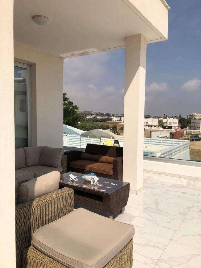 Villa Spathele Paralimni Exterior photo